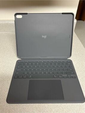 Logitech Dark Gray iPad Keyboard Case